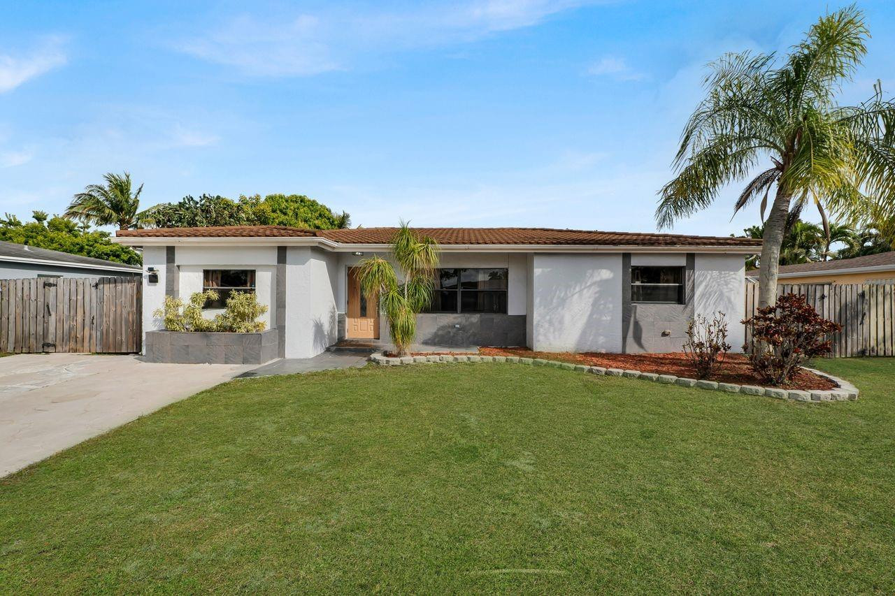 10901 Granite Street Boca Raton, FL 33428 - Photo 1 of 28 Photo 1