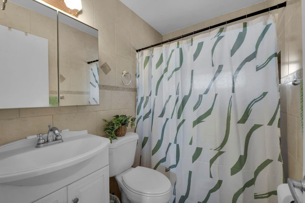 10901 Granite Street Boca Raton, FL 33428 - Photo 17 of 28 Photo 17