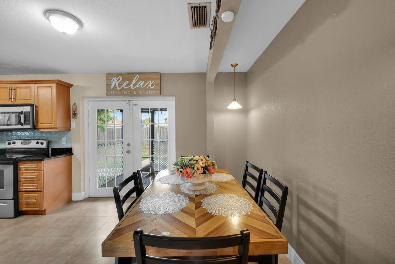 10901 Granite Street Boca Raton, FL 33428 - Photo 7 of 28 Photo 7