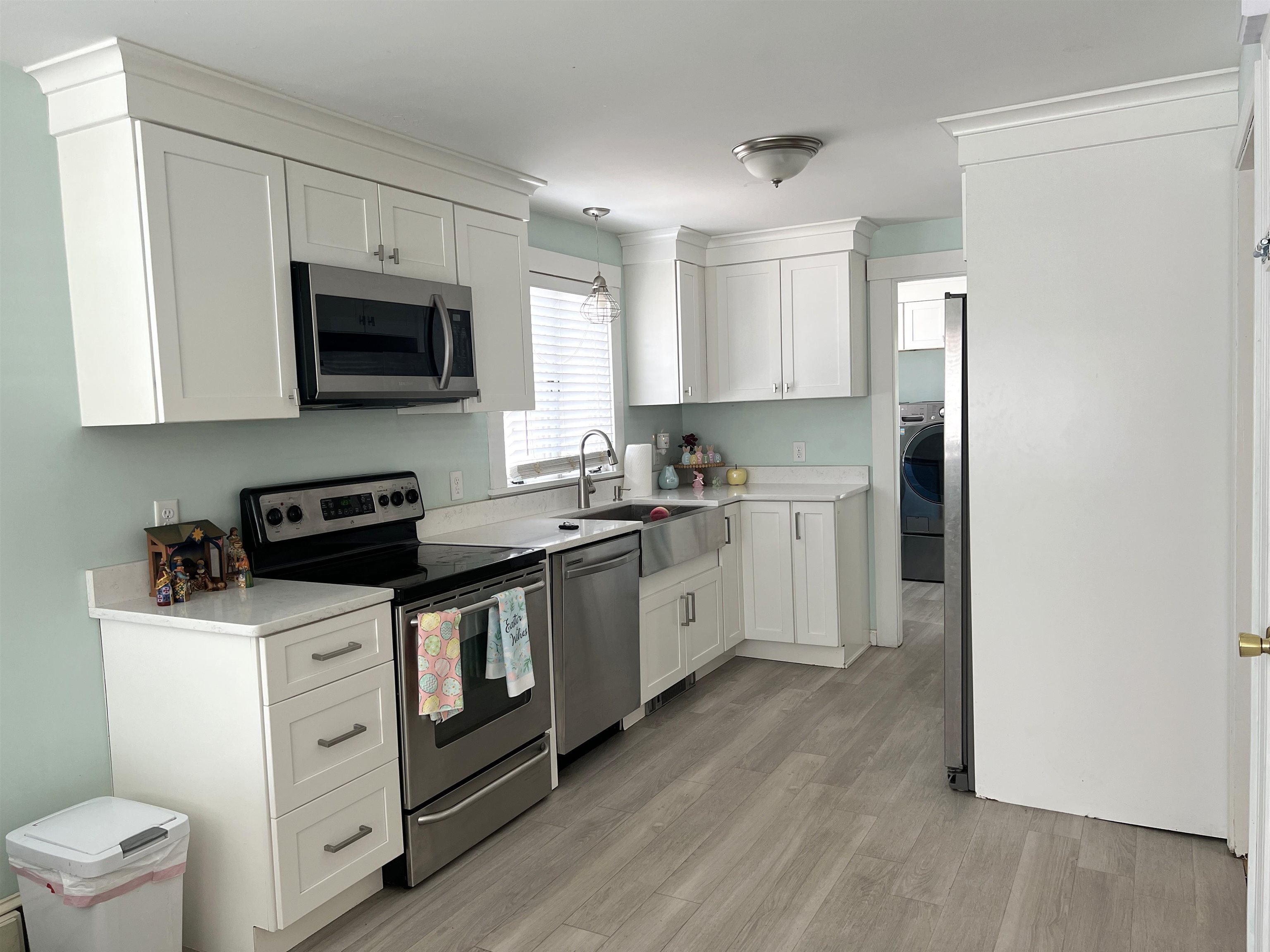 198 South Main Street Rochester, NH 03867 - Photo 2 of 27