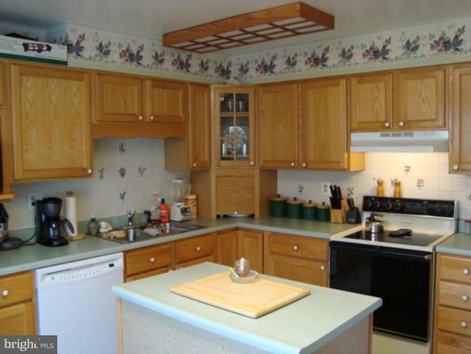 618 Clarks Run Road La Plata, MD 20646 - Photo 12 of 16 Kitchen #2