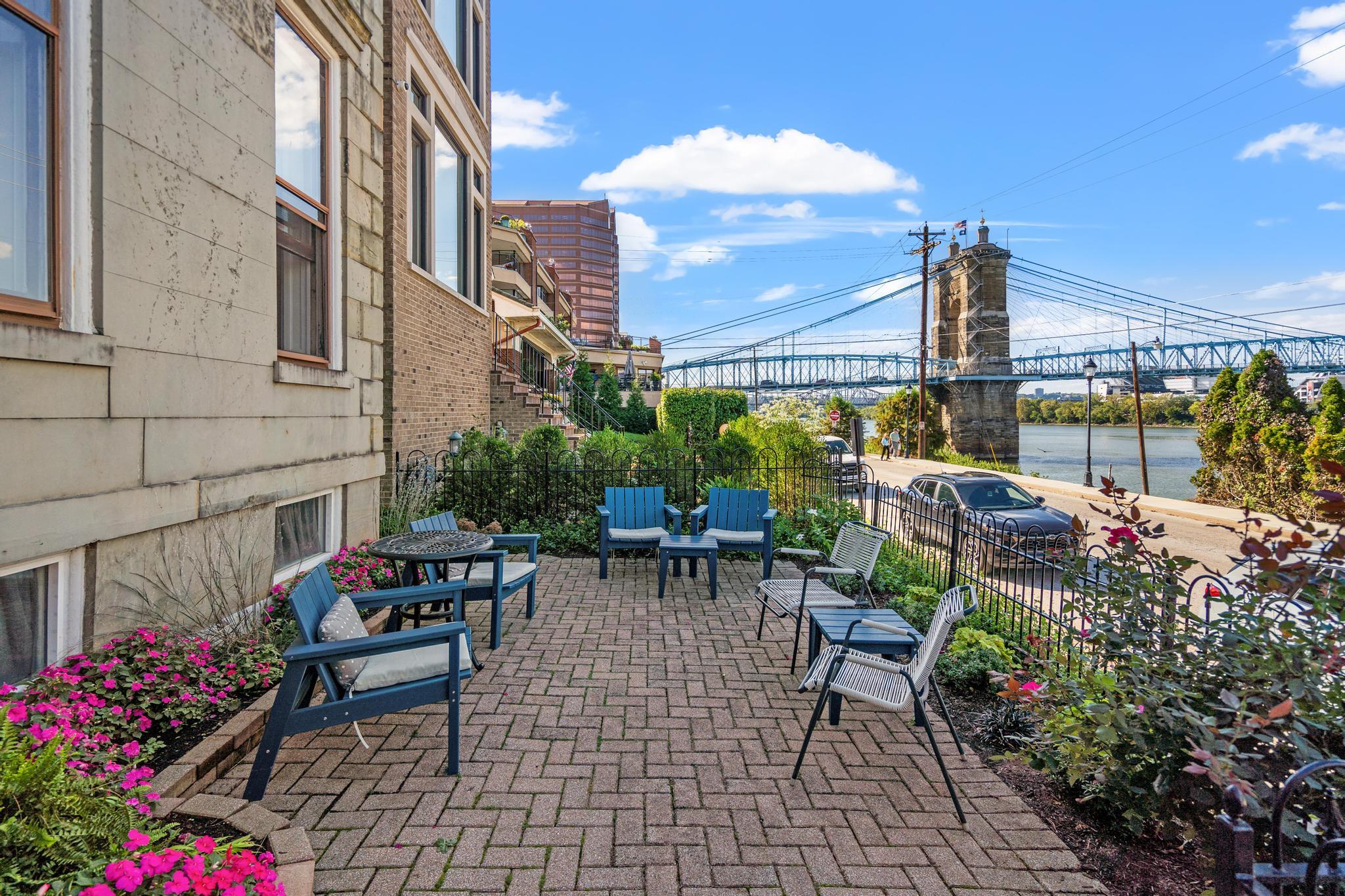 225 Riverside Drive, Unit 1 Covington, KY 41011 - Photo 39 of 44