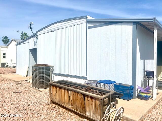 301 South Signal Butte Road, Unit 514 Apache Junction, AZ 85120 - Photo 27 of 31 There's two planters in the back