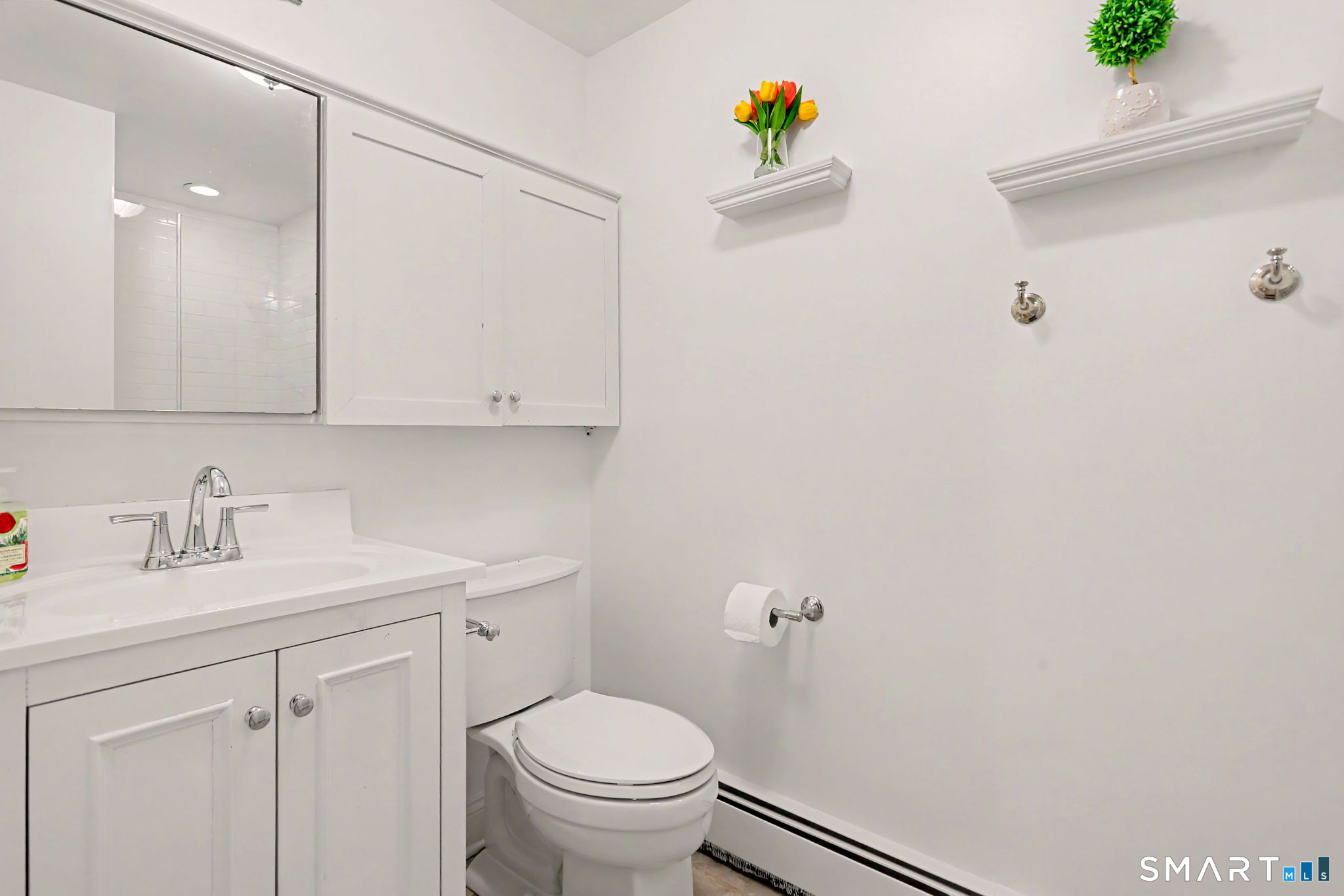 73 Oxbow Road Fairfield, CT 06824 - Photo 21 of 35