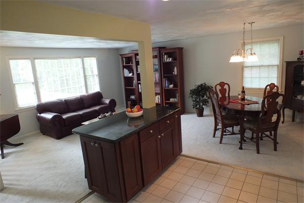 3 Rack Road Chelmsford, MA 01824 - Photo 4 of 23