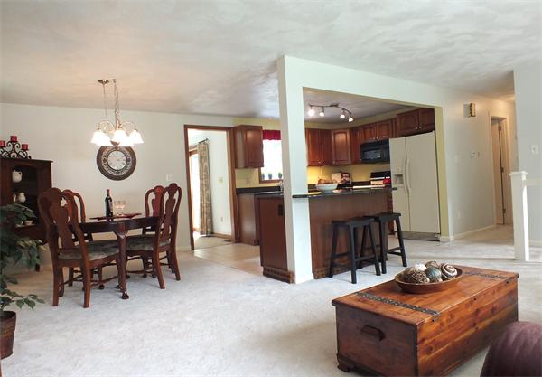 3 Rack Road Chelmsford, MA 01824 - Photo 6 of 23