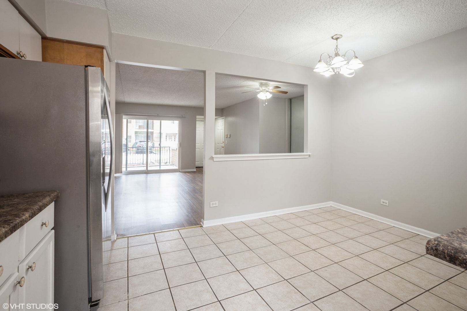 5351 North East River Road, Unit 101 Chicago, IL 60656 - Photo 7 of 15 Gallery Image 7