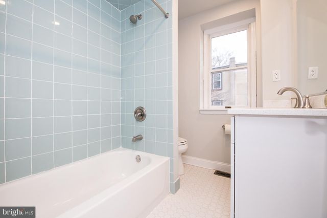 $232,000 | 3574 New Queen Street, Philadelphia, PA 19129