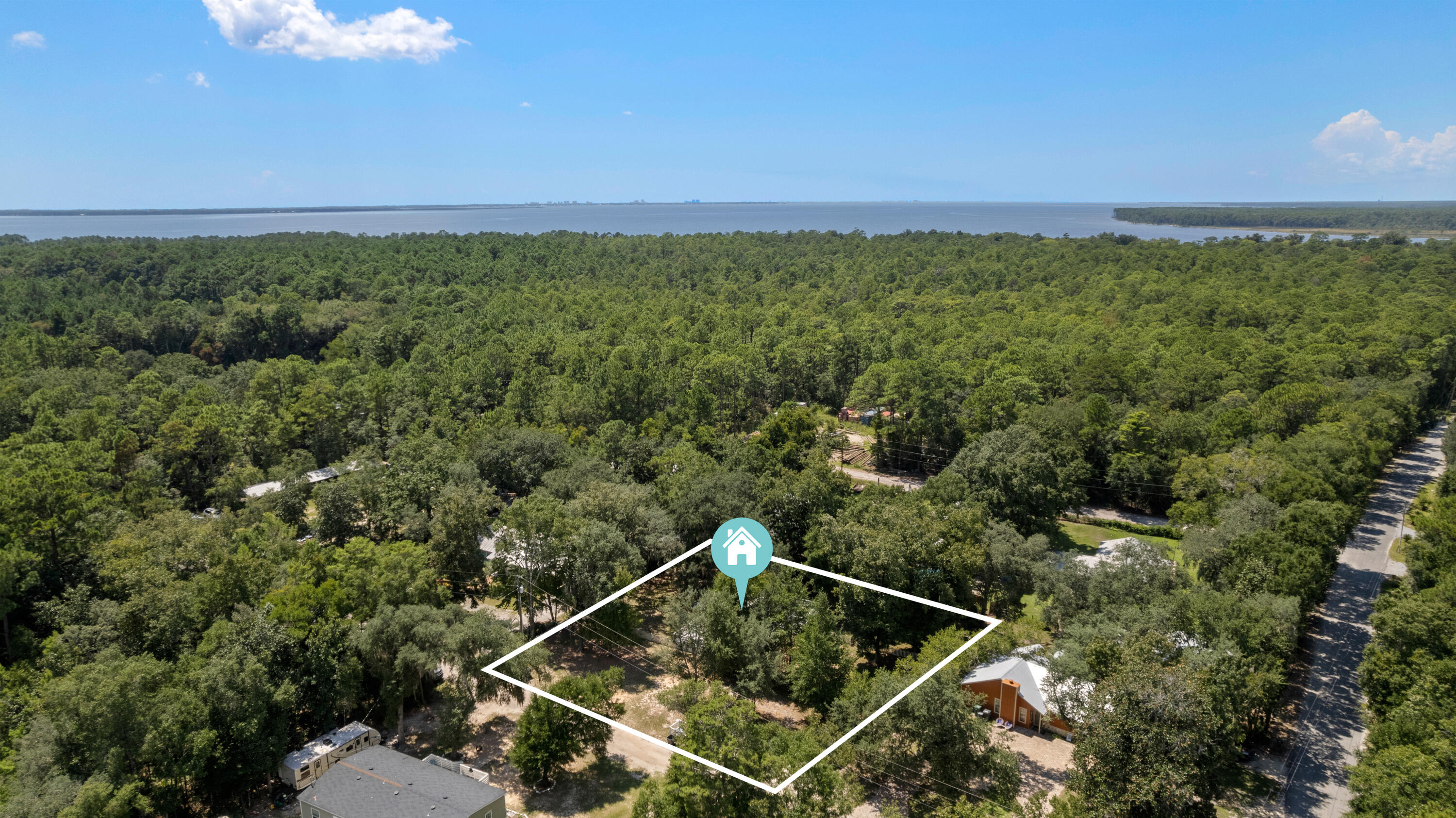 40 Horseshoe Lane Freeport, FL 32439 - Photo 15 of 16 a view of a tennis court