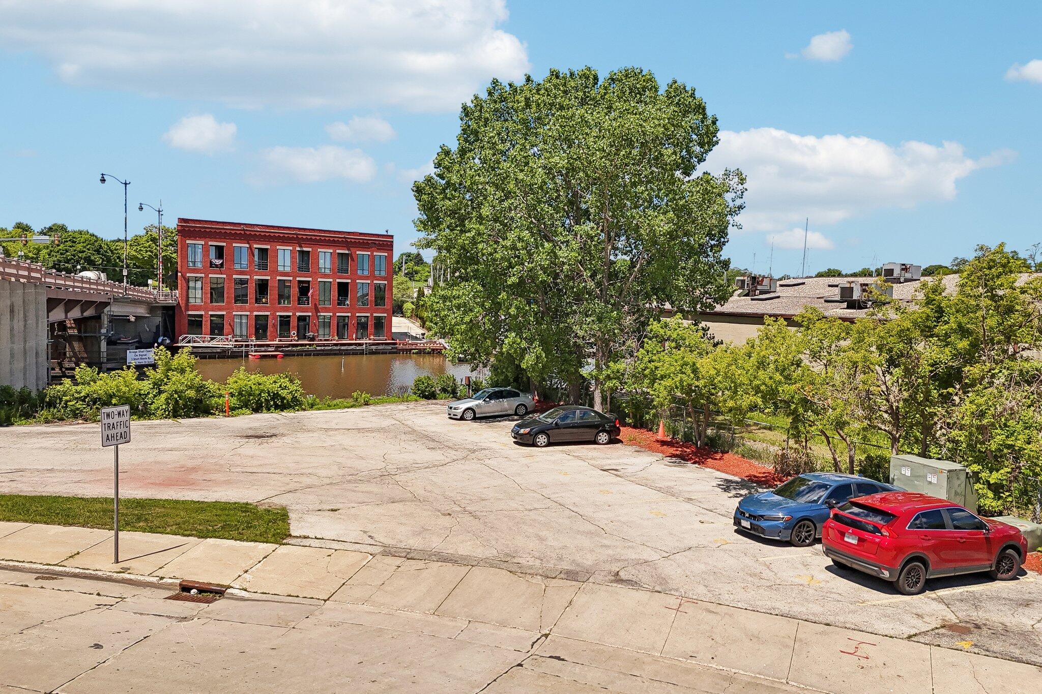 134 Main Street Racine, WI 53403 - Photo 66 of 73 38-web-or-mls-Main St-S2006-025