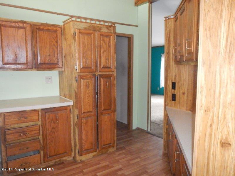 211 Hitchcock Road Lake Ariel, PA 18436 - Photo 11 of 25 Gallery Image 11