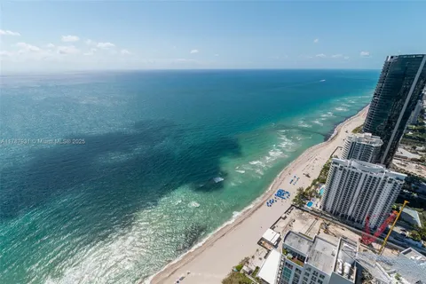 $4,095,000 | 18975 Collins Avenue, Unit LPH5403, Sunny Isles Beach, FL 33160