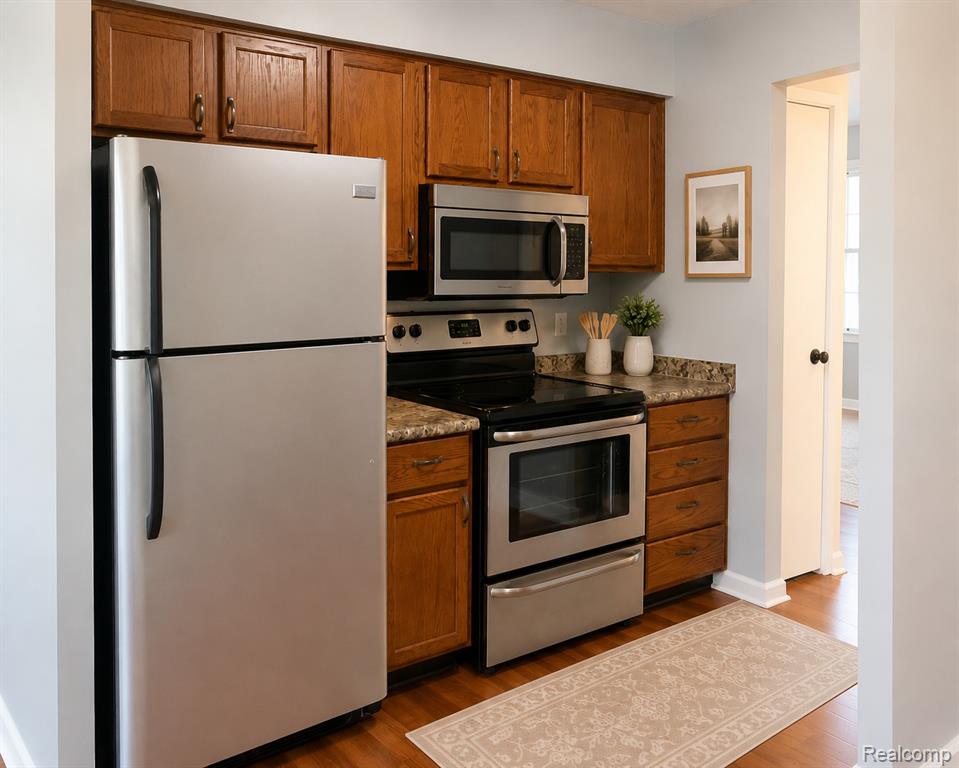 311 West Highland Road, Unit 5 Howell, MI 48843 - Photo 8 of 16