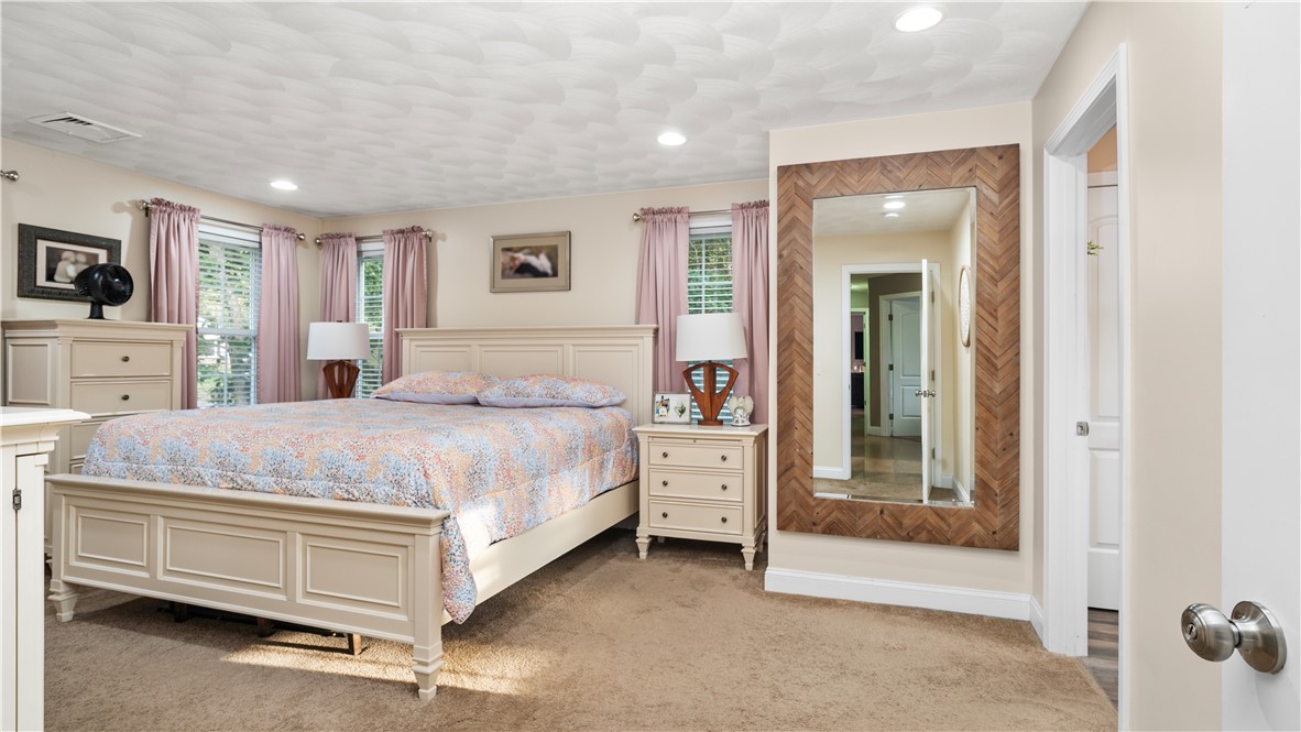 31 Kings Crossing Exeter, RI 02822 - Photo 13 of 50