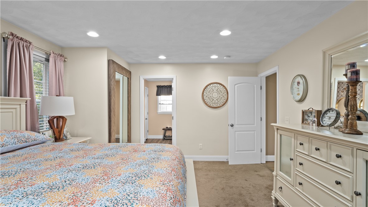 31 Kings Crossing Exeter, RI 02822 - Photo 15 of 50