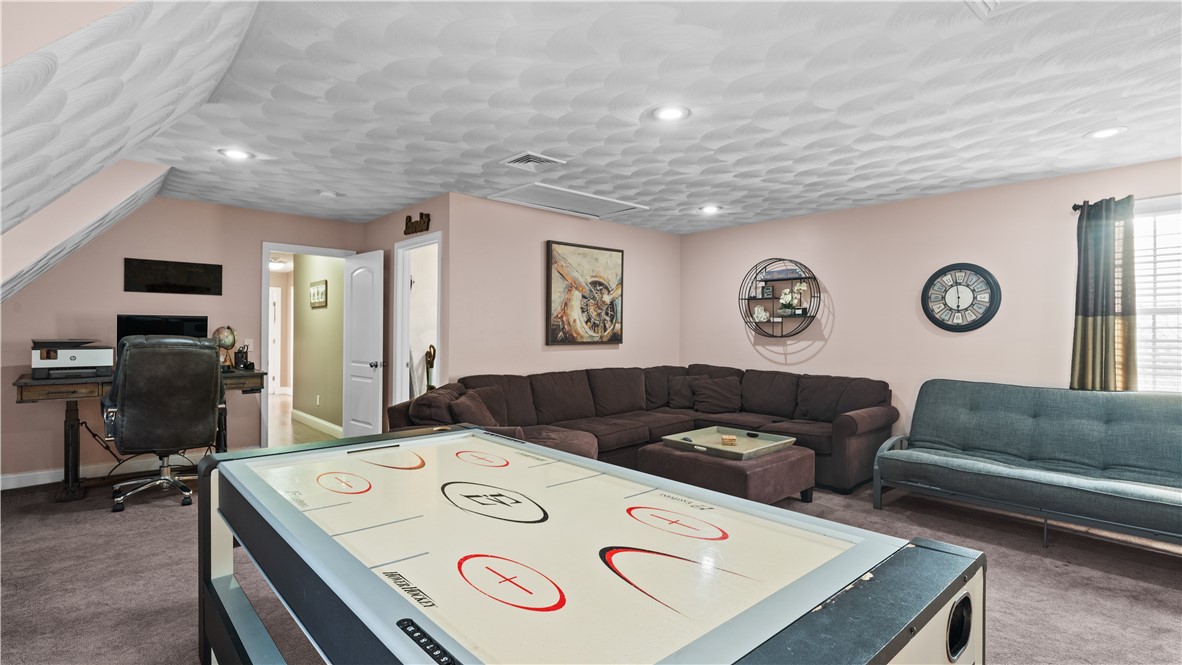 31 Kings Crossing Exeter, RI 02822 - Photo 22 of 50