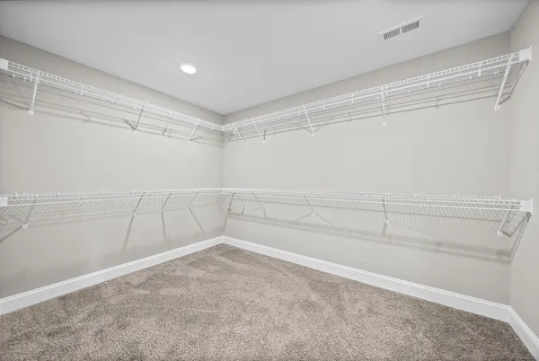 $2,100 | 1312 Apple Blossom, Clarksville, TN 37042