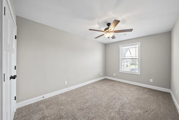 $2,100 | 1312 Apple Blossom, Clarksville, TN 37042