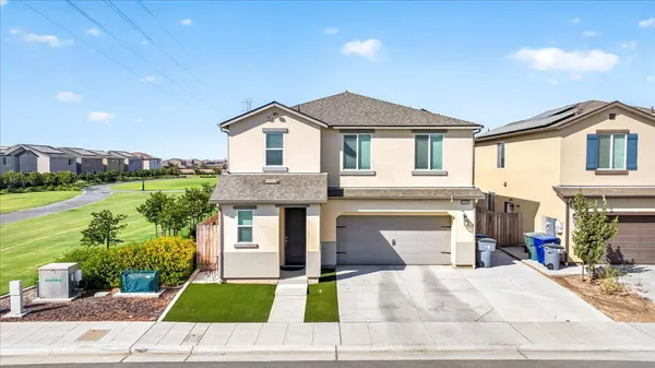 $447,500 | 6050 West Swift Avenue, Fresno, CA 93723