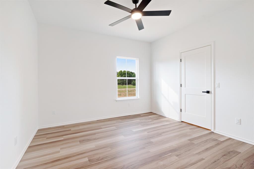 829 Private Road Blossom, TX 75416 - Photo 24 of 28 Gallery Image 24