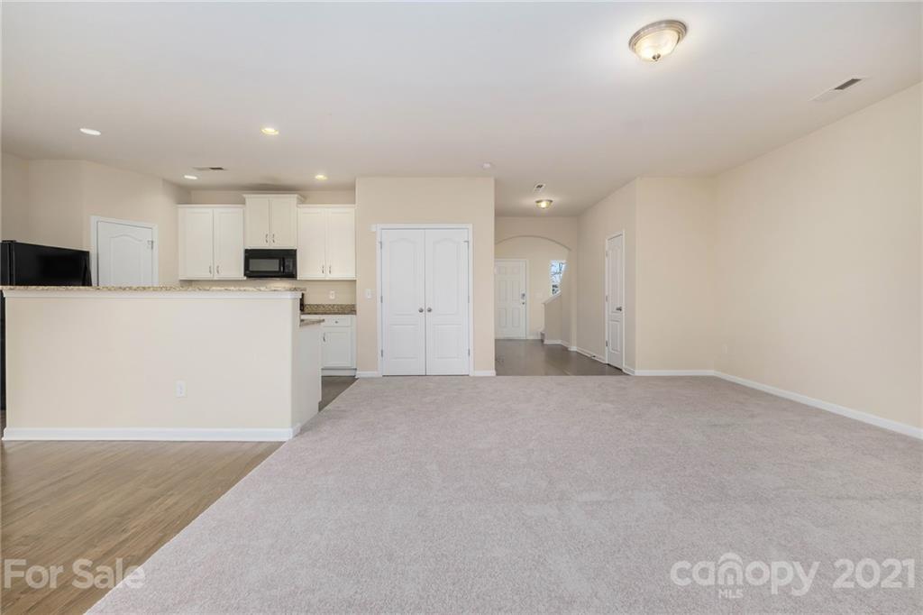 6901 Ware Road Charlotte, NC 28212 - Photo 3 of 15 Gallery Image 3