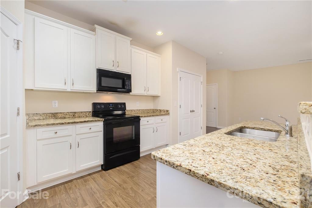 6901 Ware Road Charlotte, NC 28212 - Photo 6 of 15 Gallery Image 6