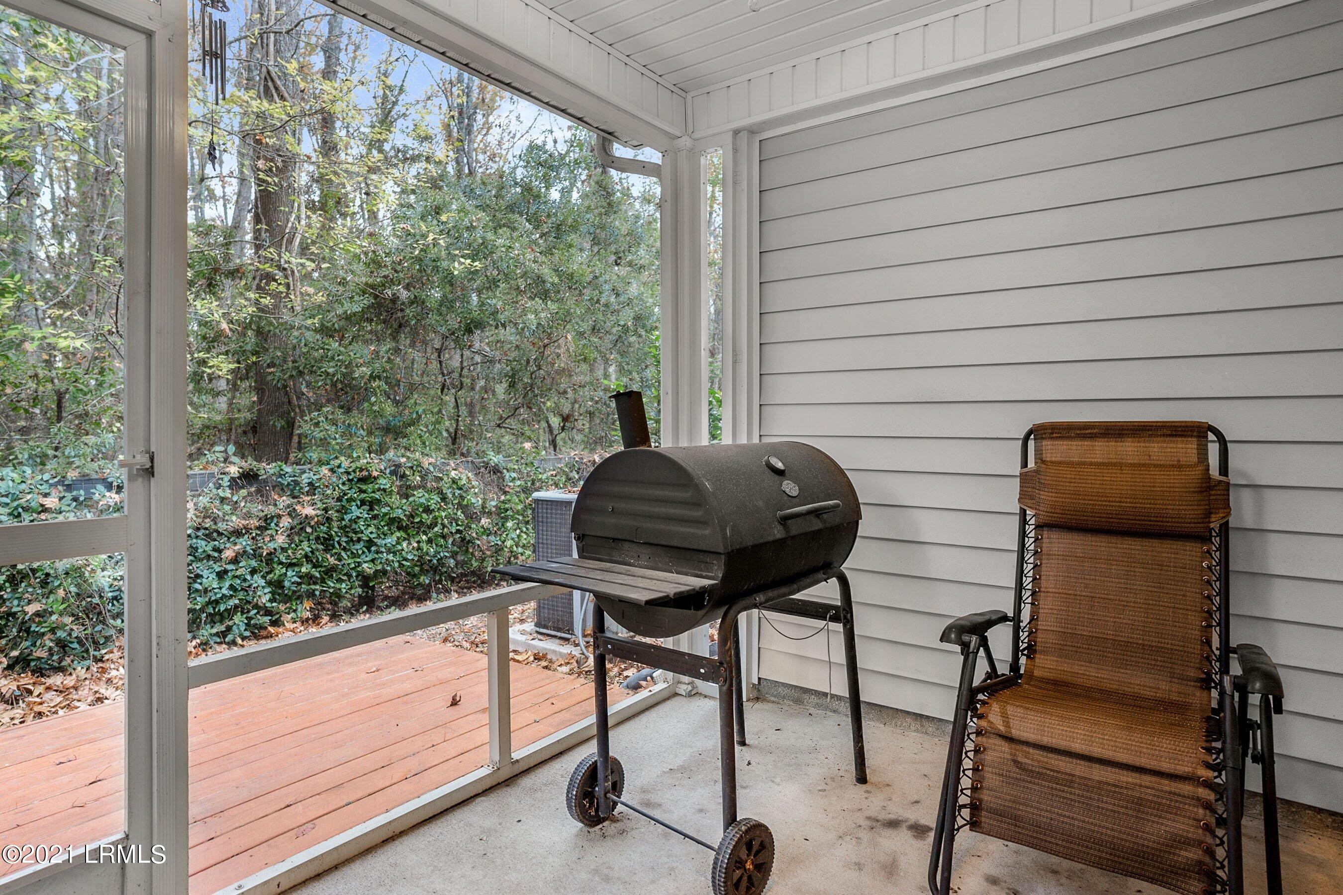 109 Bella Way Beaufort, SC 29906 - Photo 17 of 33 16. Screened back porch