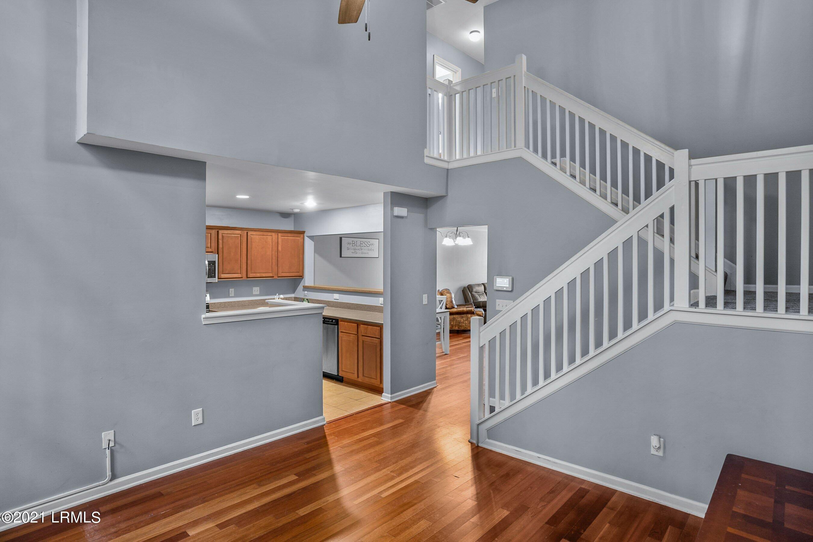 109 Bella Way Beaufort, SC 29906 - Photo 8 of 33 7. sitting area looking back to kitchen