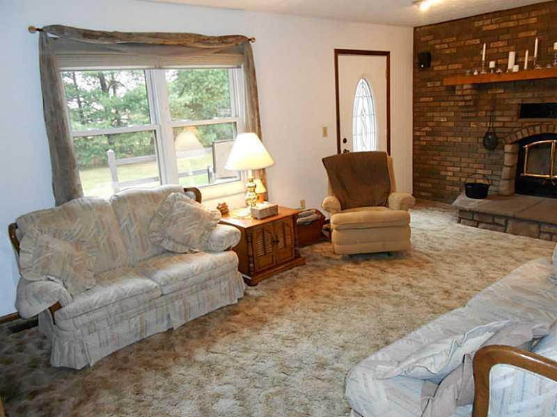 2245 Leon Lane Springfield, OH 45502 - Photo 4 of 25 Gallery Image 4