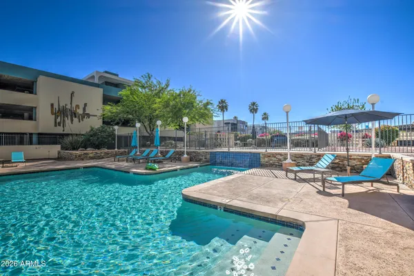 $349,000 | 207 West Clarendon Avenue, Unit H16, Phoenix, AZ 85013