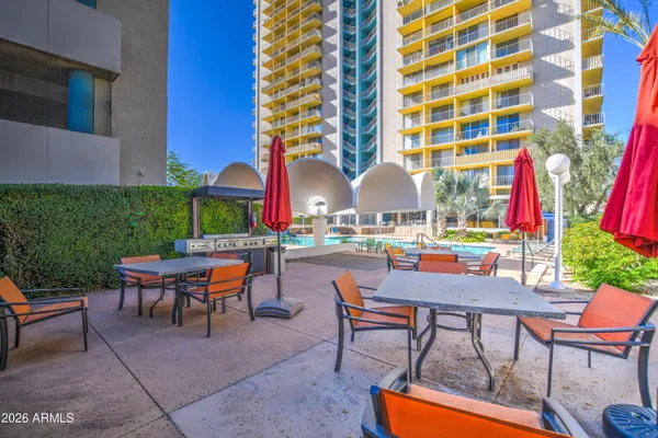 $349,000 | 207 West Clarendon Avenue, Unit H16, Phoenix, AZ 85013