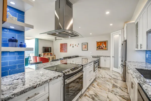 $349,000 | 207 West Clarendon Avenue, Unit H16, Phoenix, AZ 85013