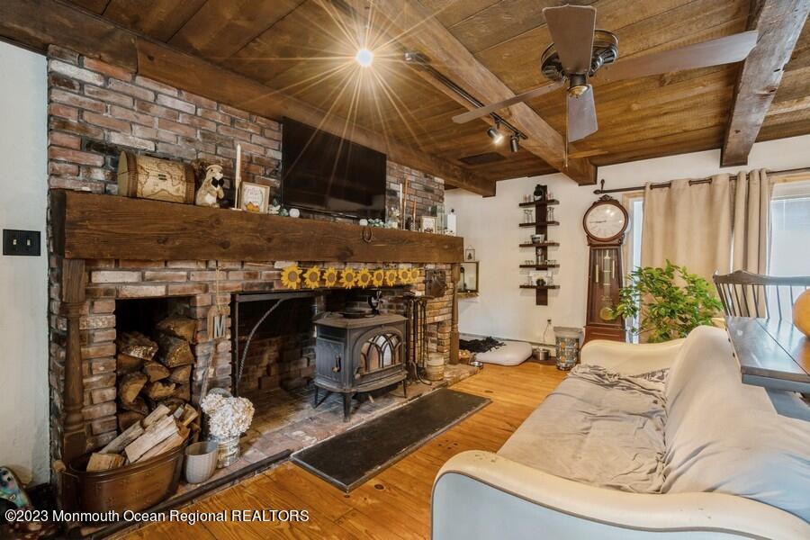 118 Holmes Mill Road Cream Ridge, NJ 08514 - Photo 2 of 42 09_118HolmesMillRd_2014_LowRes