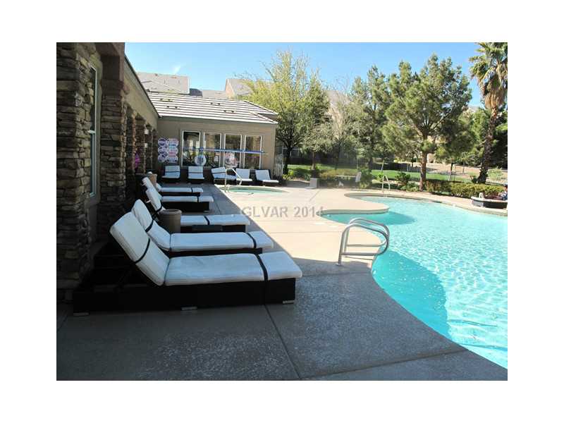 9620 West Russell Road, Unit 1046 Las Vegas, NV 89148 - Photo 4 of 21 Property Photo. POOL AREA