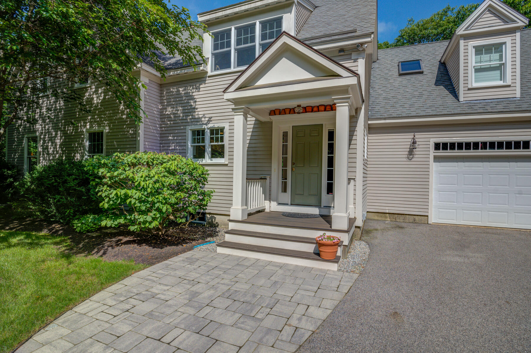 2 Rokonomo Way Cape Neddick, ME 03902 - Photo 6 of 44 Pic#-5