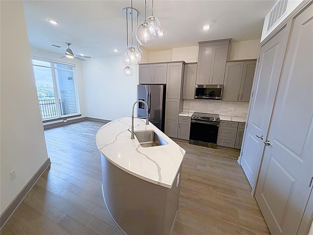 2700 Old Denton Road, Unit 3311 Carrollton, TX 75007 - Photo 2 of 12