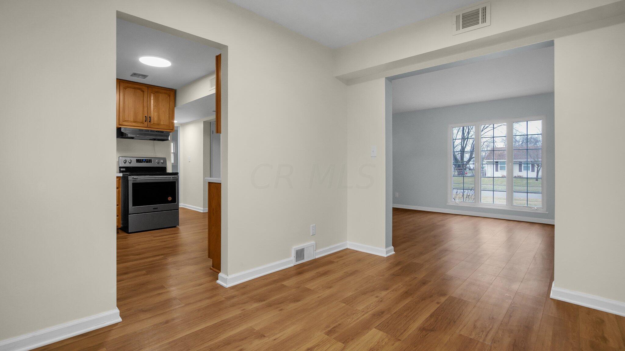 827 Grenada Road Columbus, OH 43207 - Photo 6 of 23 14-web-or-mls-827-grenada-rd