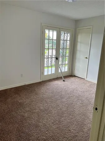 $2,400 | 848 Legion Drive, Gretna, LA 70056
