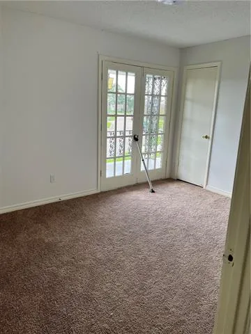 $2,400 | 848 Legion Drive, Gretna, LA 70056