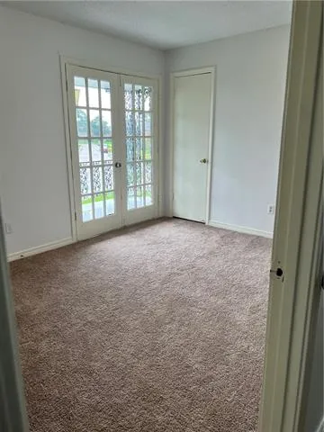 $2,400 | 848 Legion Drive, Gretna, LA 70056