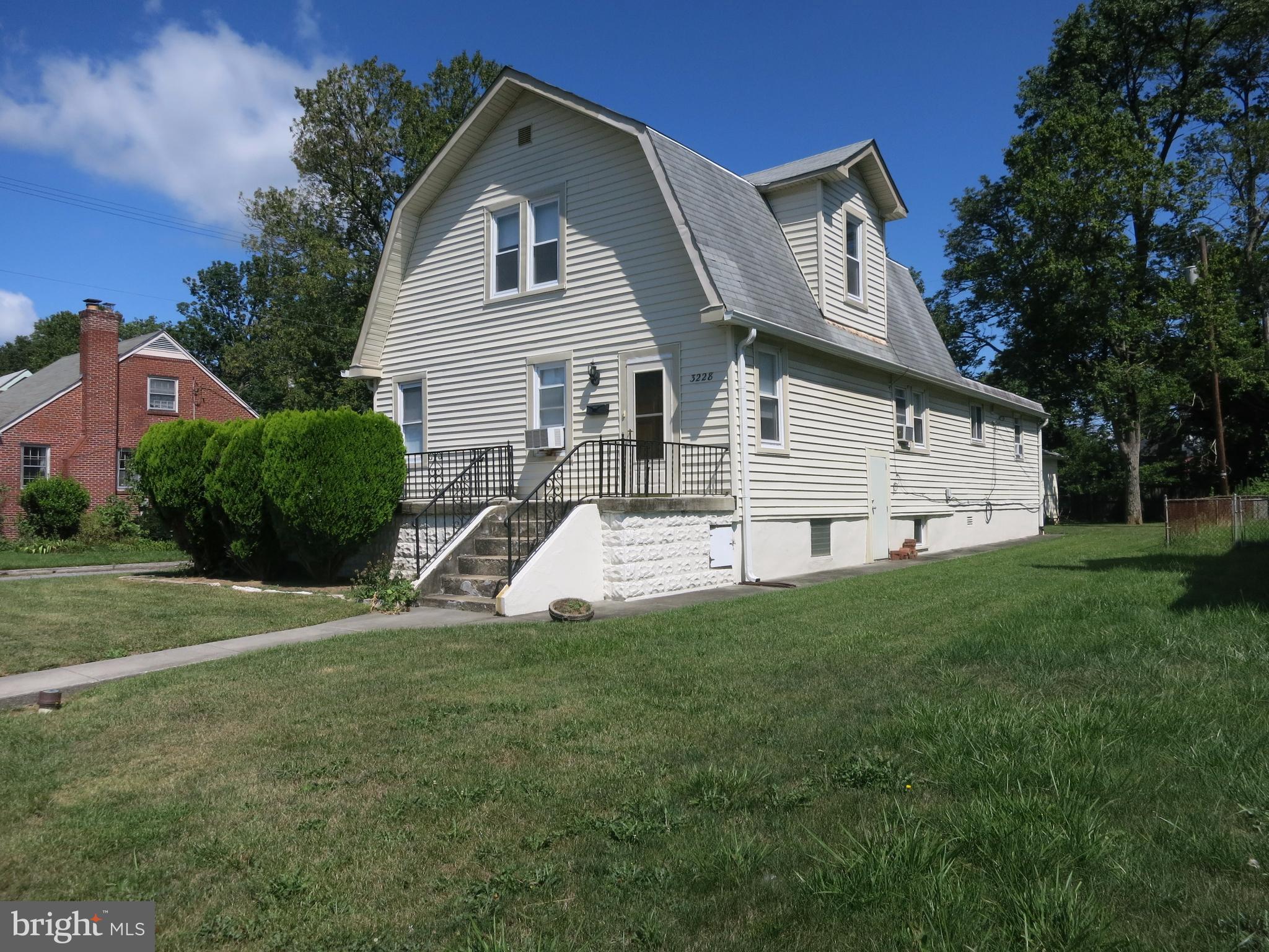Exterior (Front)