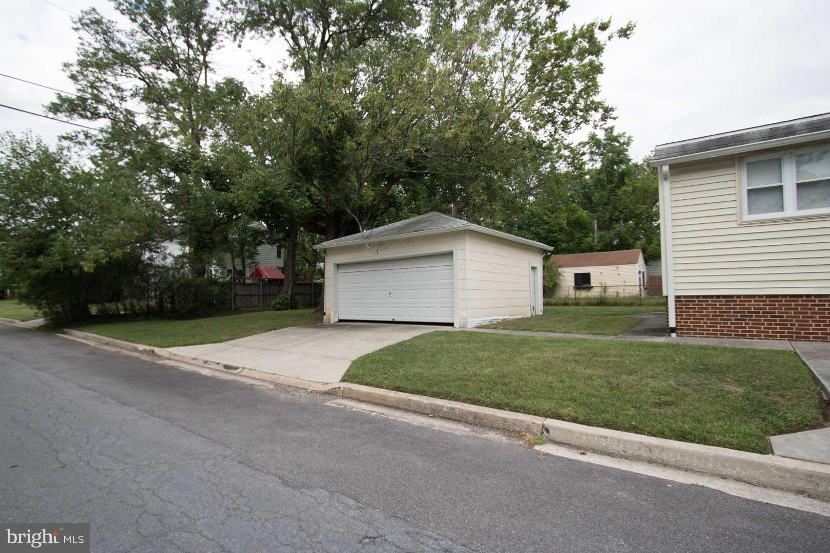 3228 Marnat Road Baltimore, MD 21208 - Photo 14 of 20 Exterior (Front)