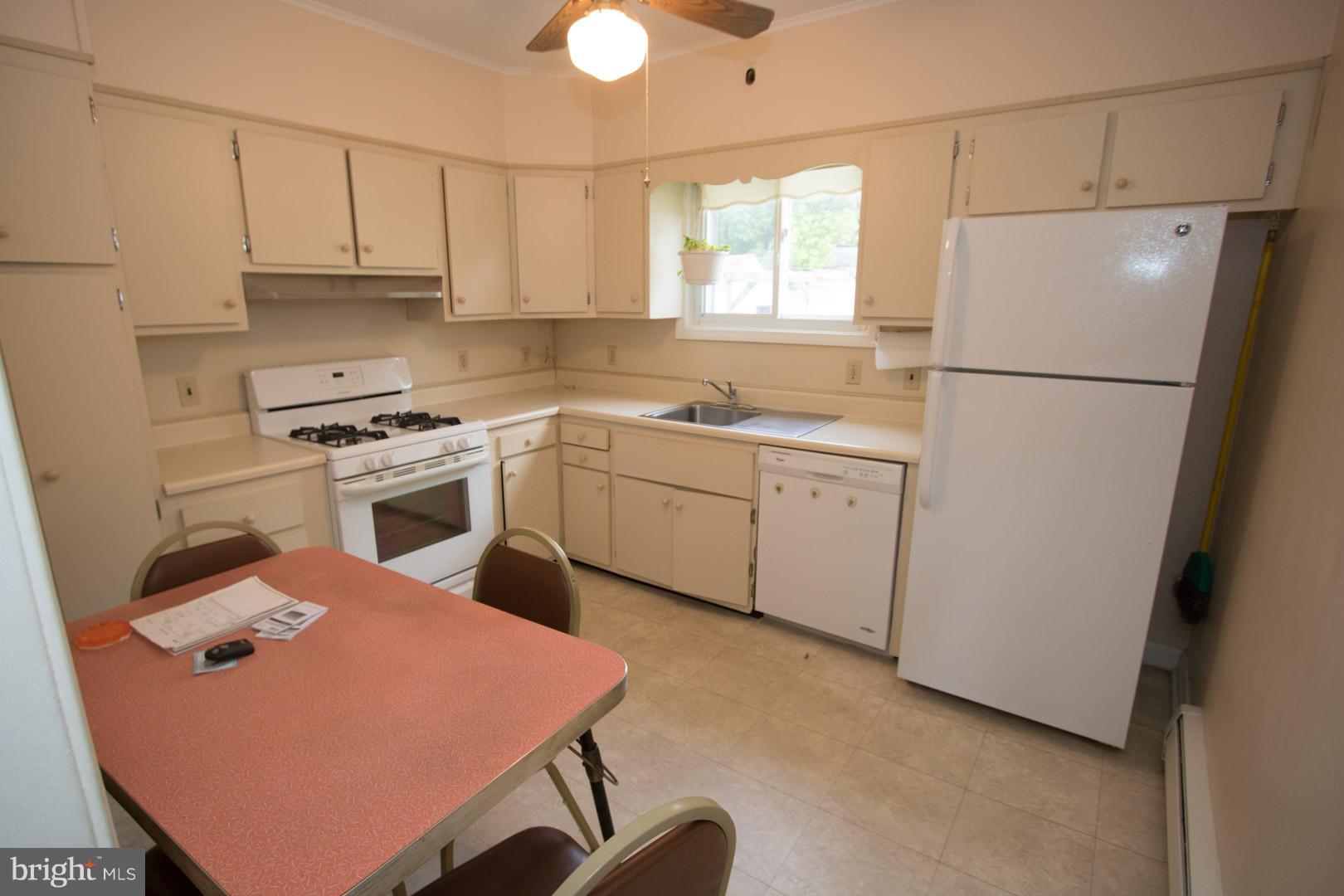 3228 Marnat Road Baltimore, MD 21208 - Photo 16 of 20 Kitchen