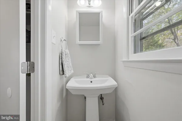 $3,600 | 8414 Danford Court, Springfield, VA 22152