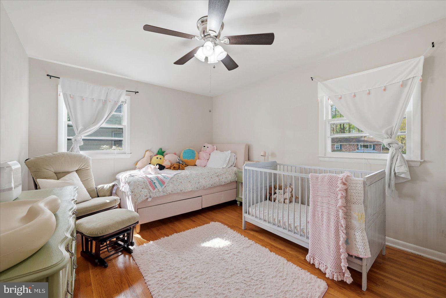 8414 Danford Court Springfield, VA 22152 - Photo 19 of 39 Bedroom 3