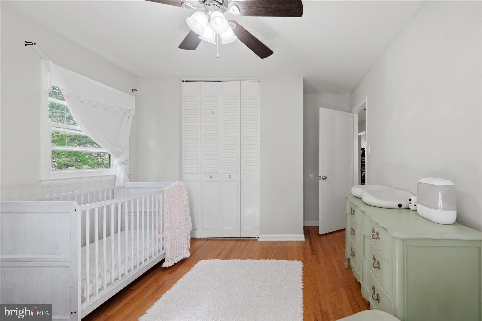 8414 Danford Court Springfield, VA 22152 - Photo 20 of 39 Bedroom 3