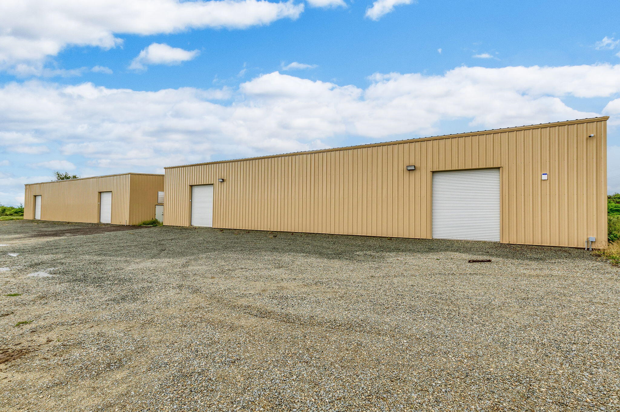 3060 South Stage Road Medford, OR 97501 - Photo 2 of 43 ApxSS00028