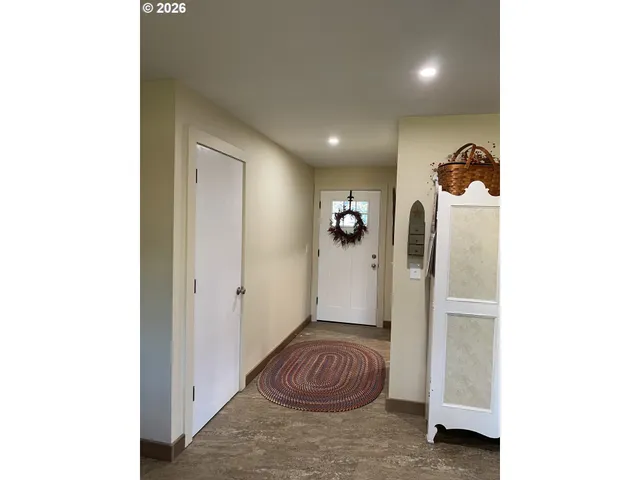 $375,000 | 2940 Ridgeway Drive, Reedsport, OR 97467