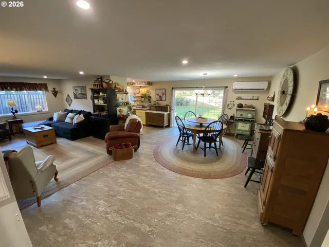 $375,000 | 2940 Ridgeway Drive, Reedsport, OR 97467