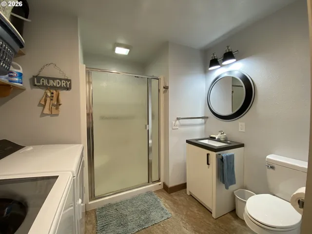 $375,000 | 2940 Ridgeway Drive, Reedsport, OR 97467